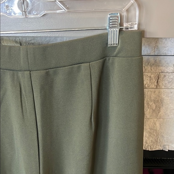 Michael Kors Military/Camo Green Elastic Waist Pants size Large NWT - Picture 10 of 13